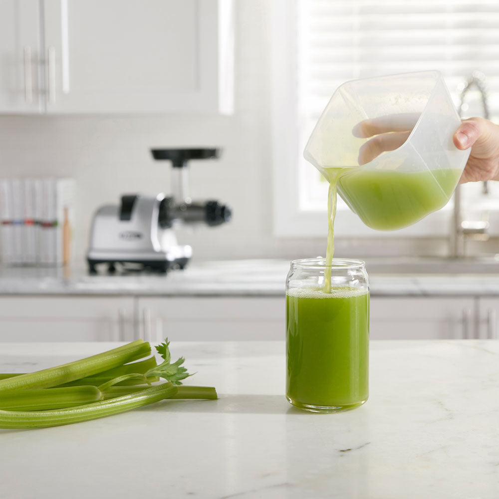 Cold Press Celery Juicer (MM900HDS) — Optimized Celery Extraction | 15-Year Warranty