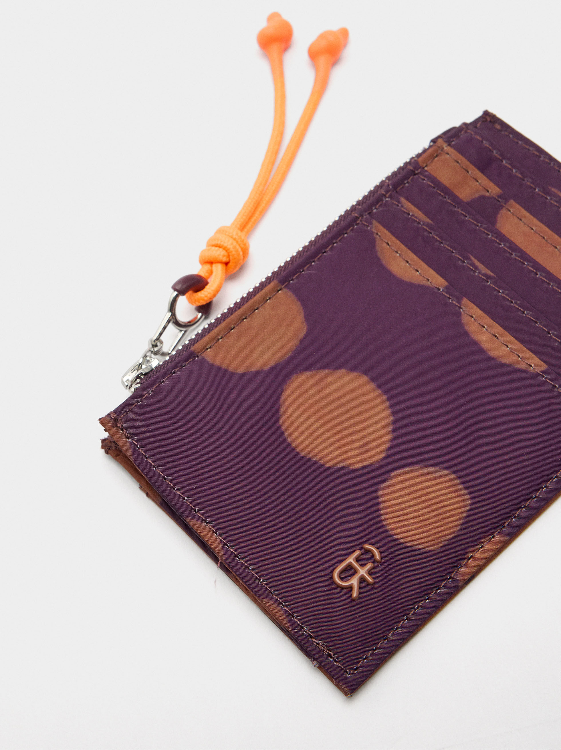 Porta tarjetas básico de nailon estampado