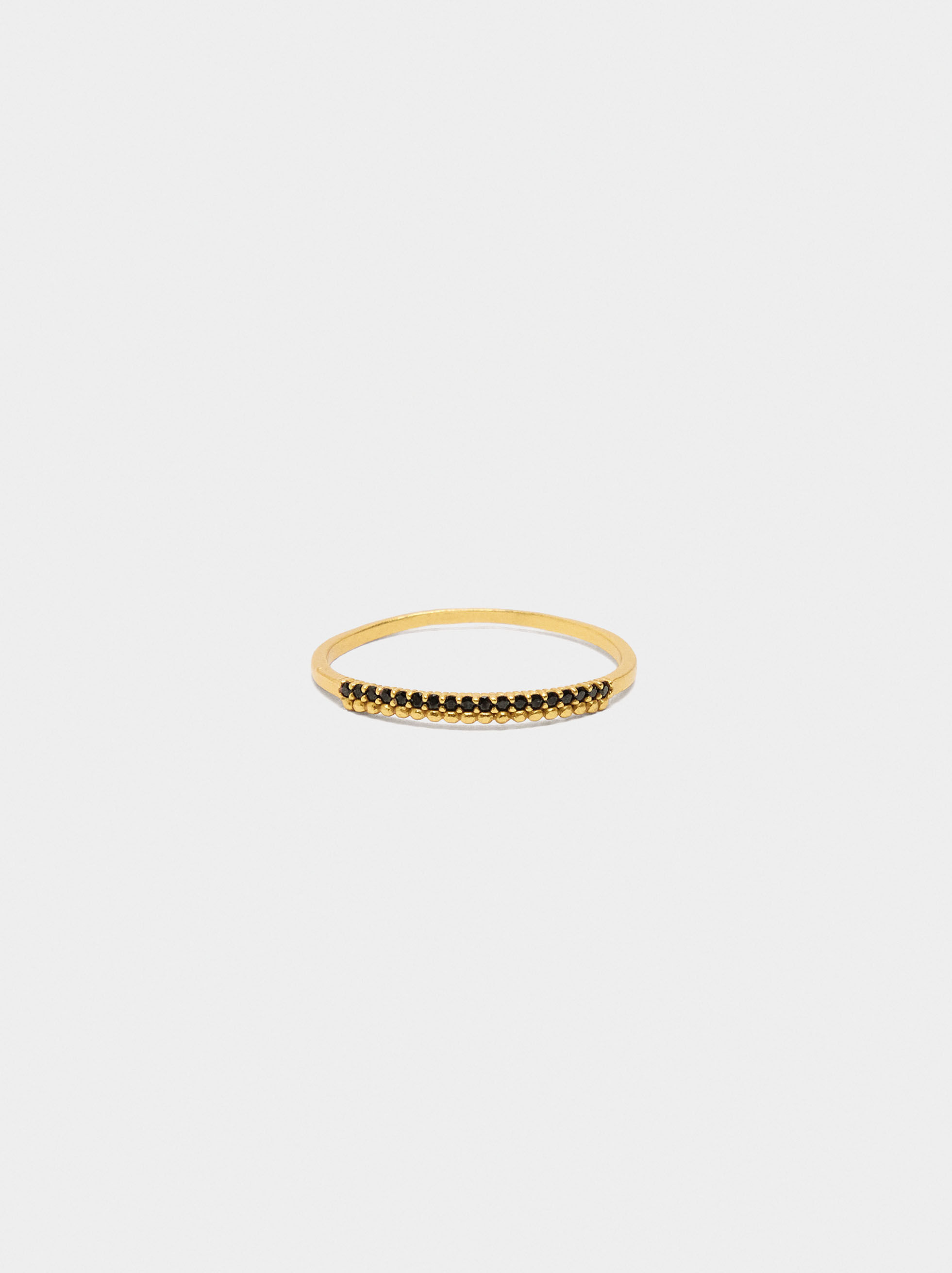 Anillo fino con circonias - plata de ley 925