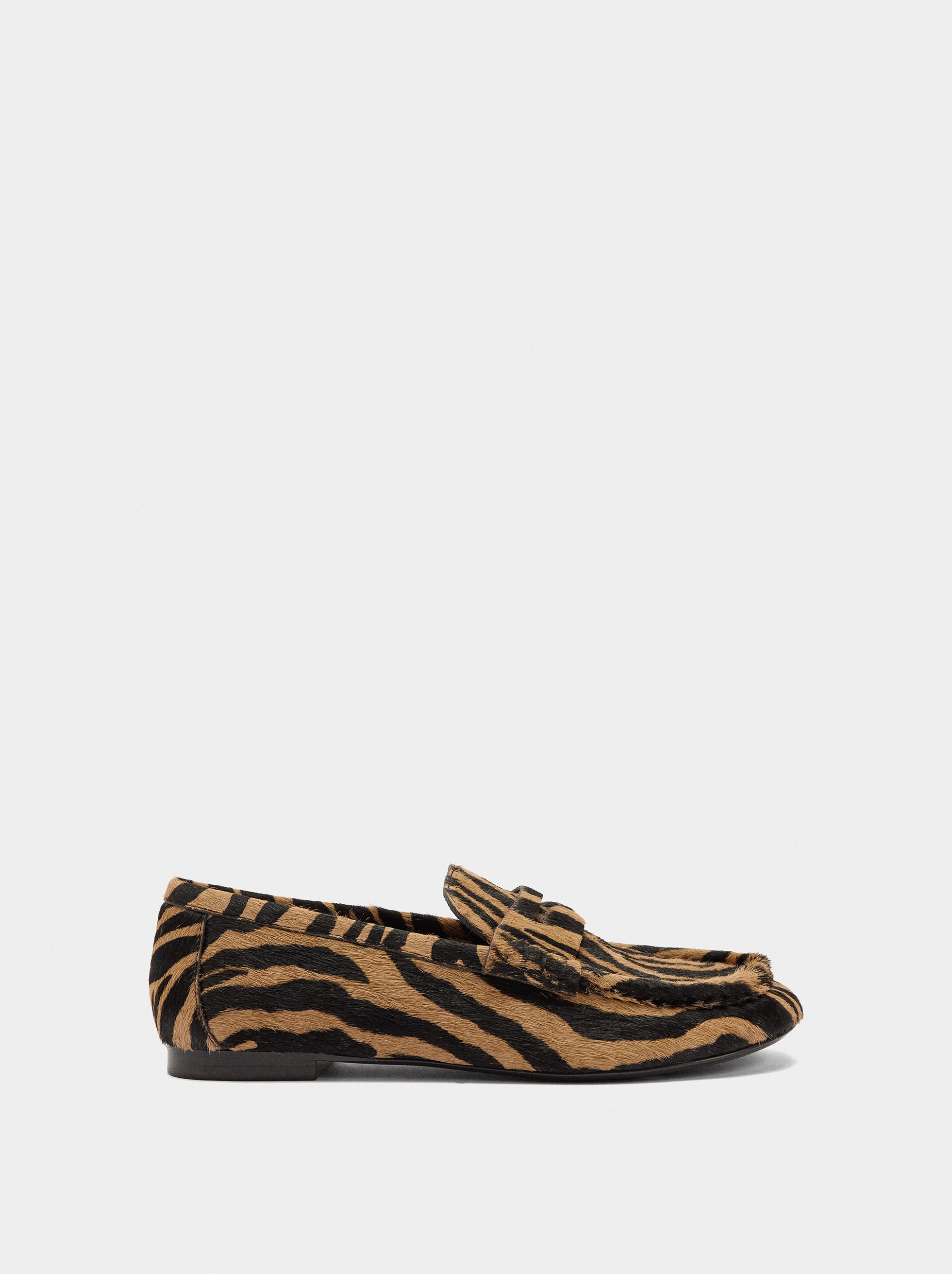 Mocasines de piel con estampado animal