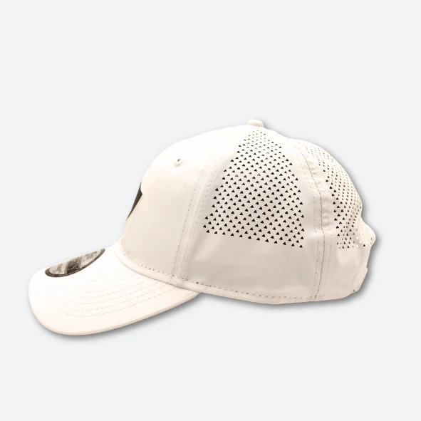 GORRA BLANCA AKD