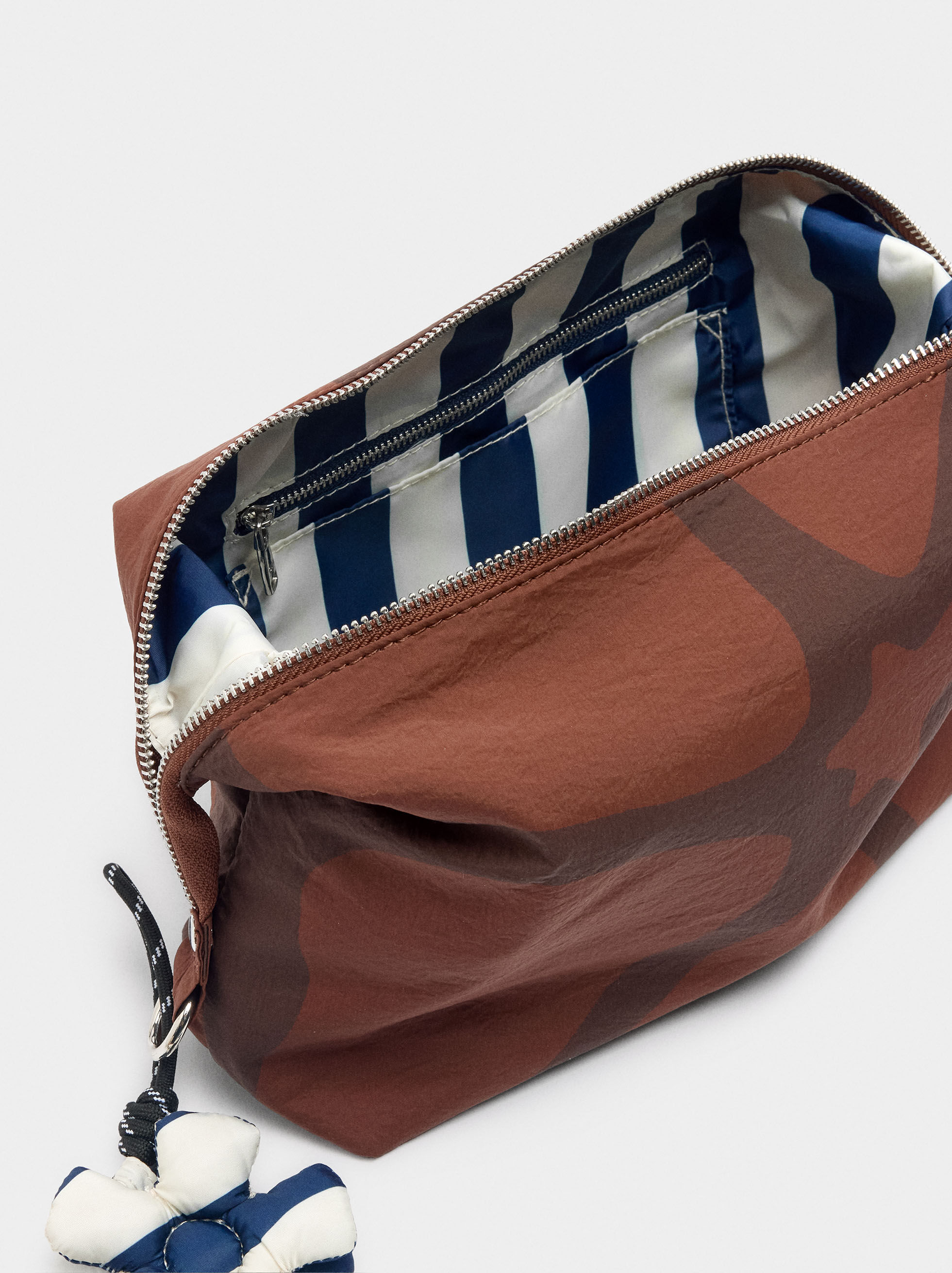 Bolsa cosmética estampada de nylon