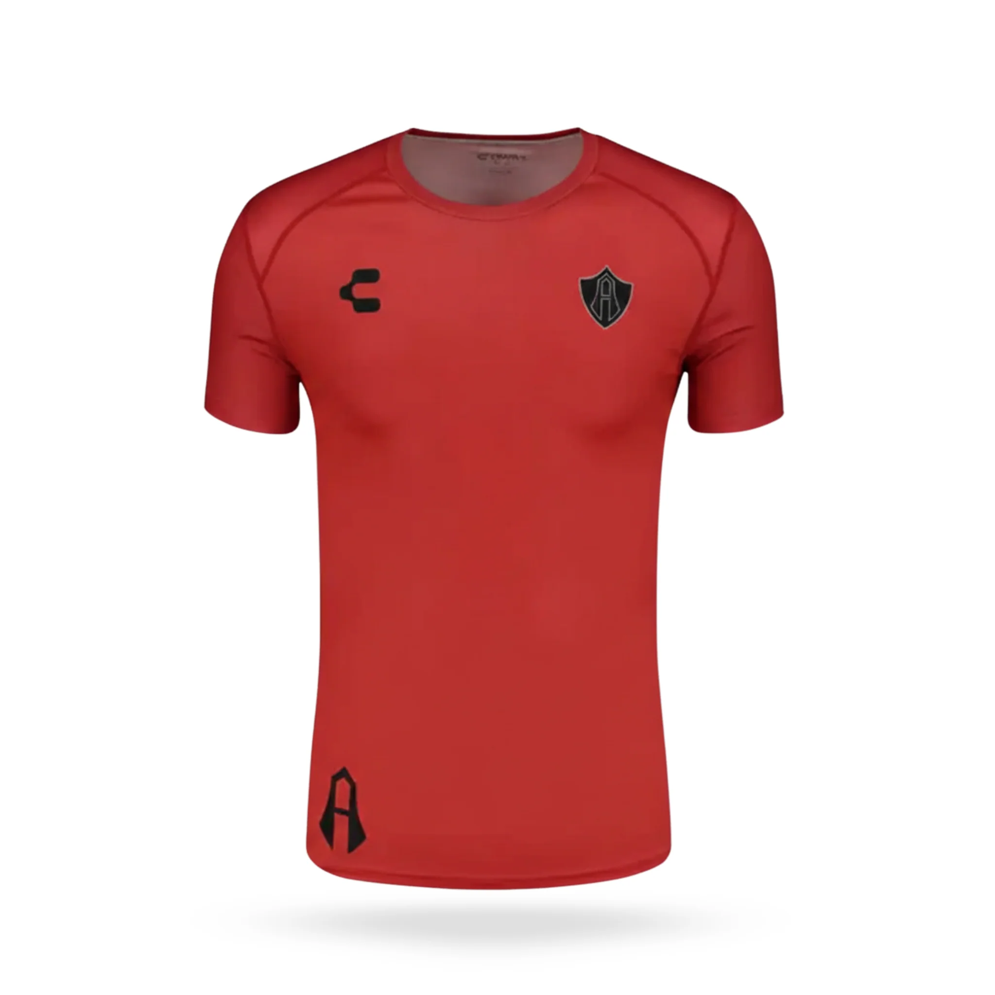 PLAYERA CHARLY SPORT FÚTBOL EQUIPAMIENTO ATLAS 25/26 COLOR ROJO PARA HOMBRE