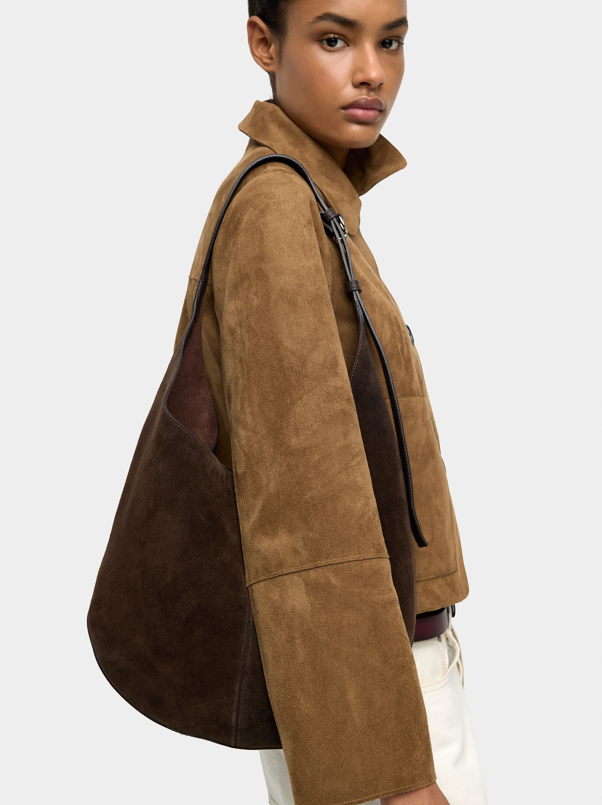 Bolso de hombro de cuero con bolsa extraíble