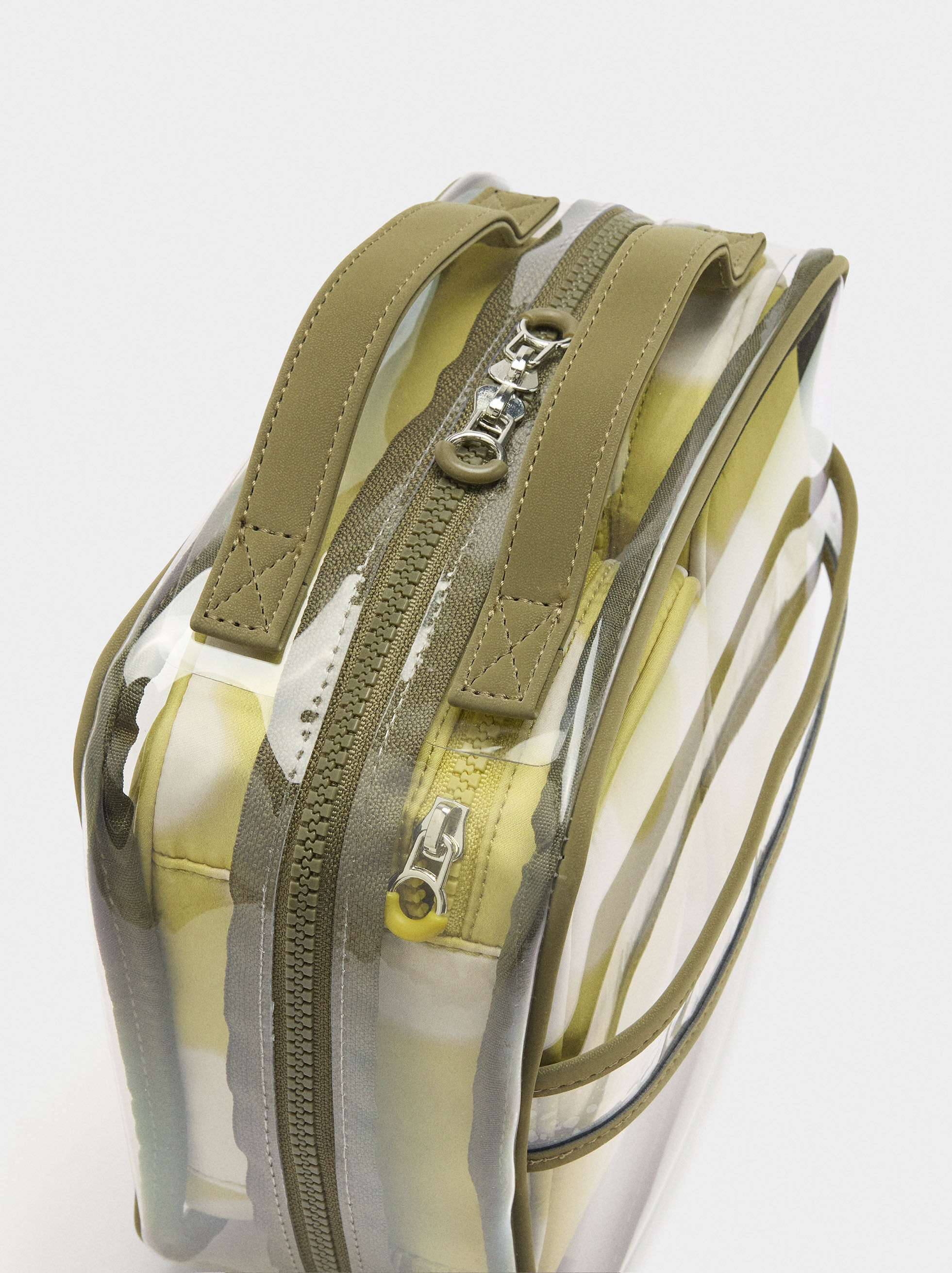 Necessaire de nylon estampado floral