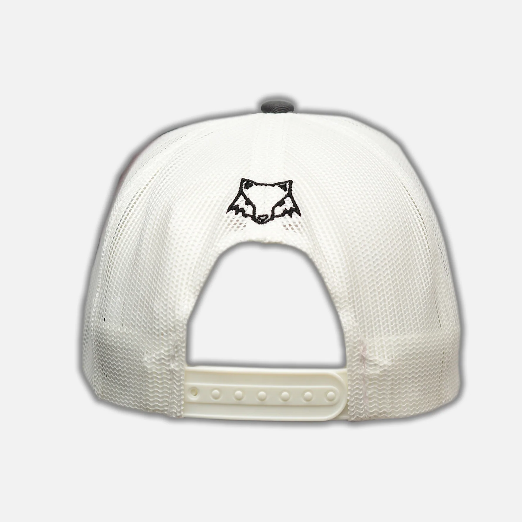 GORRA ATLAS FC EN COLOR GRIS CON BLANCO